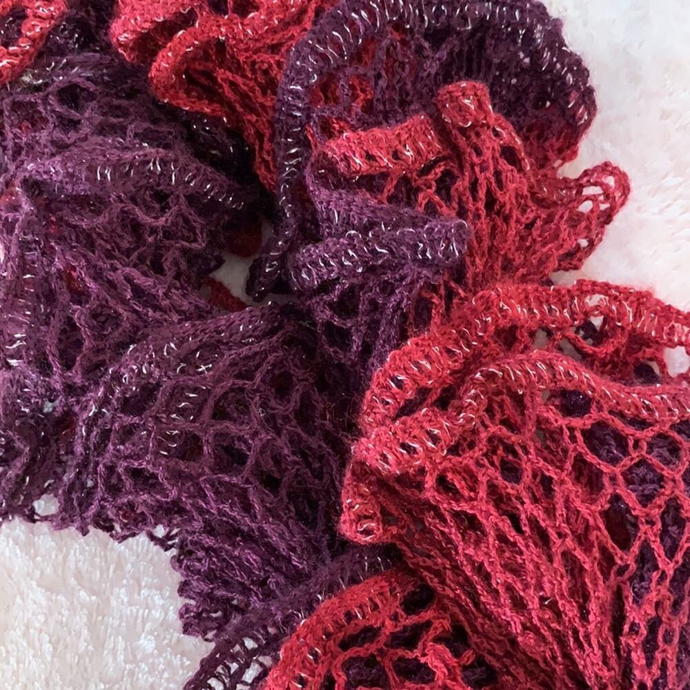 Plum & magenta sparkly scarf‎ - Picture 3 of 3